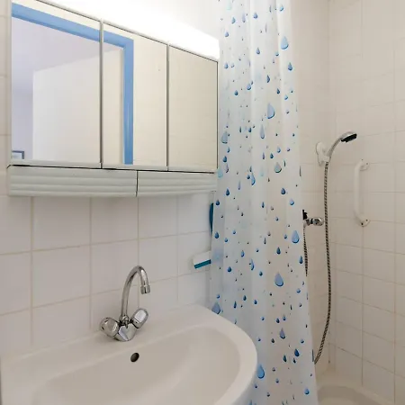 Pavillon Avec Climatisation, Piscine Et Parking Prive A - Fr-1-409a-6 * جرْويسا